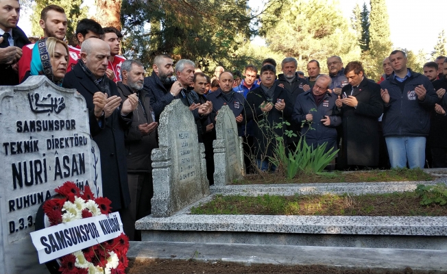 Samsunspor, 30 yıl önceki kazada ölen teknik adam ve futbolcuları andı