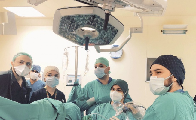 OMÜ Tıp Fakültesi Hastanesi başarılı kapalı ameliyatlarla dikkat çekiyor
