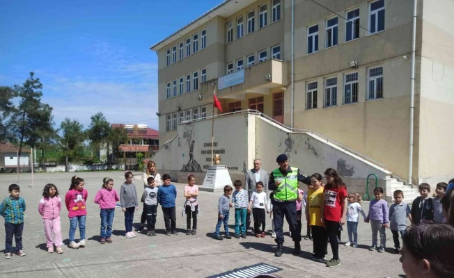 Jandarmadan öğrencilere ‘trafik’ eğitimi