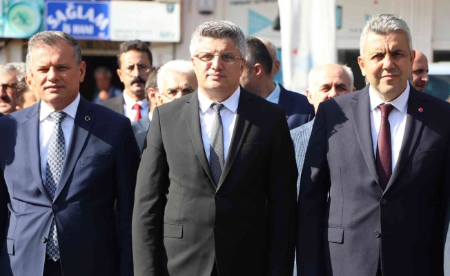 Müdür Ağar: "İlk defa bu sene öğrencilerimizin sıralarında yardımcı ders kitapları hazır"