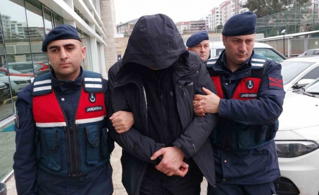 Samsun’da arasında suikast silahının da bulunduğu çok sayıda silahla yakalanan şahıs tutuklandı