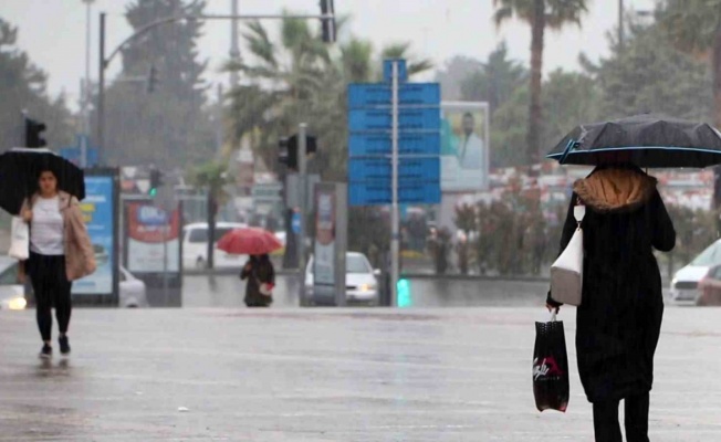 Samsun’da 5 ilçede eğitime sağanak engeli