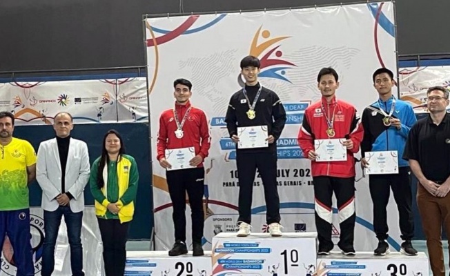 Türk sporcu, İşitme Engelliler Dünya Badminton Şampiyonası’nda ikinci Oldu