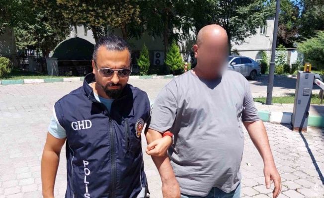 Yabancı uyruklu göçmen kaçakçısı Samsun’da yakalandı