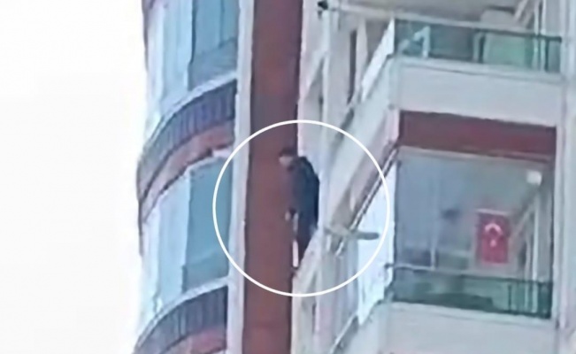 Samsun’da eşinin polise şikayet ettiği kuaför, 8. katın penceresinde intihara kalkıştı