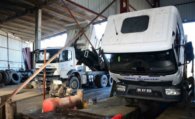 Terme Belediyesi araçlarını atölyelerinde tamir ederek tasarruf sağlıyor