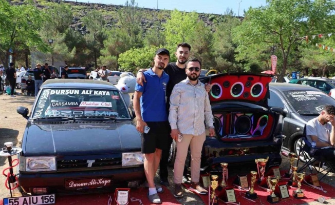 Modifiye tutkunları, Bafra’da fuarda buluştu