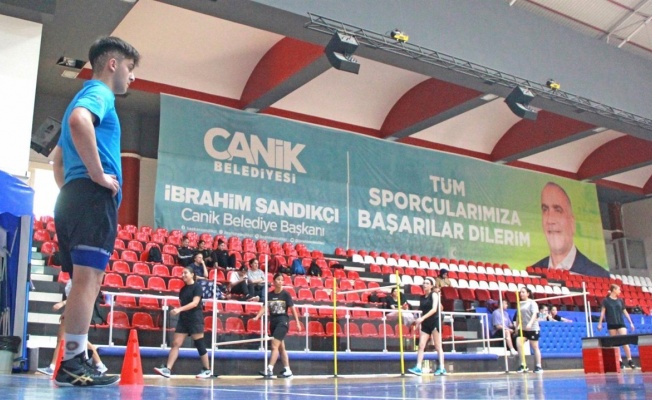 Canik Belediyesi’nden akademik sınavlara ücretsiz eğitim