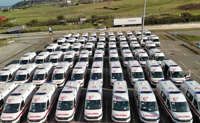 Büyükşehir Belediyesi’nden Samsun’a 100 ambulans