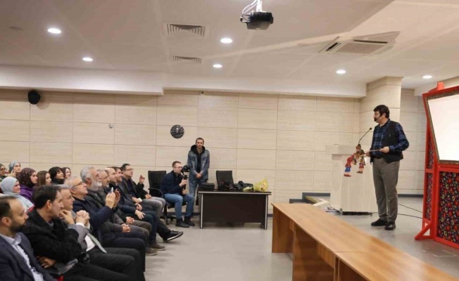 "Hacivat-Karagöz", genç kuşaklarla perde açtı