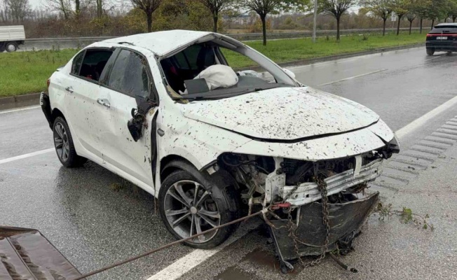 Samsun’da otomobil takla attı: 3 yaralı