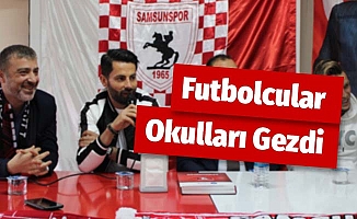 Samsunsporlu Futbolcular Okulları Gezdi