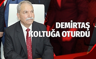 Demirtaş: “Siyasi Kimliğimi Çıkardım, Herkesin Başkanı Oldum"