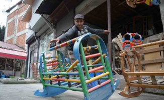 Ahşap beşiğin modern beşiklere direnişi