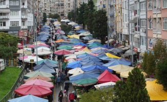 Pazarcıların tutumları marketlere yönlendiriyor, para şehir dışına çıkıyor