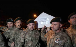 İstanbul’da şehit düşen polis memurunun naaşı Samsun’a getirildi