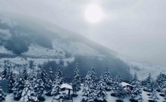 Ladik Akdağ beyaz gelinliğini giydi