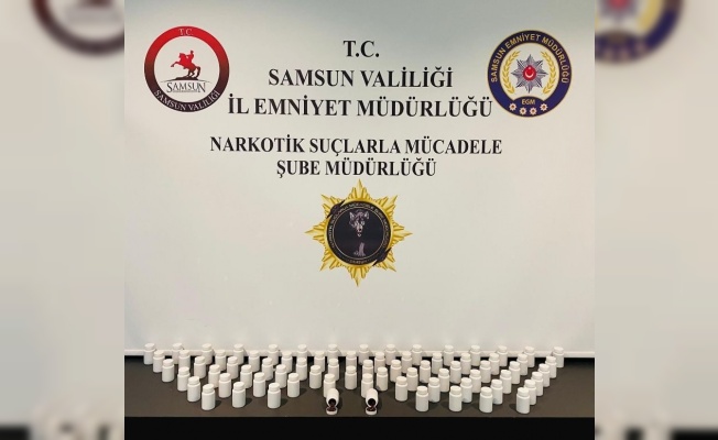 Samsun’da uyuşturucu operasyonu: 3 bin 920 adet sentetik ecza hap ele geçirildi