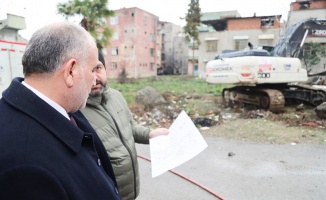 Sandıkçı: "Depreme dayanıksız 741 binanın yıkımını sürdürüyoruz"