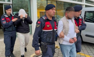 Uyuşturucu hapla yakalanan 2 kişi tutuklandı